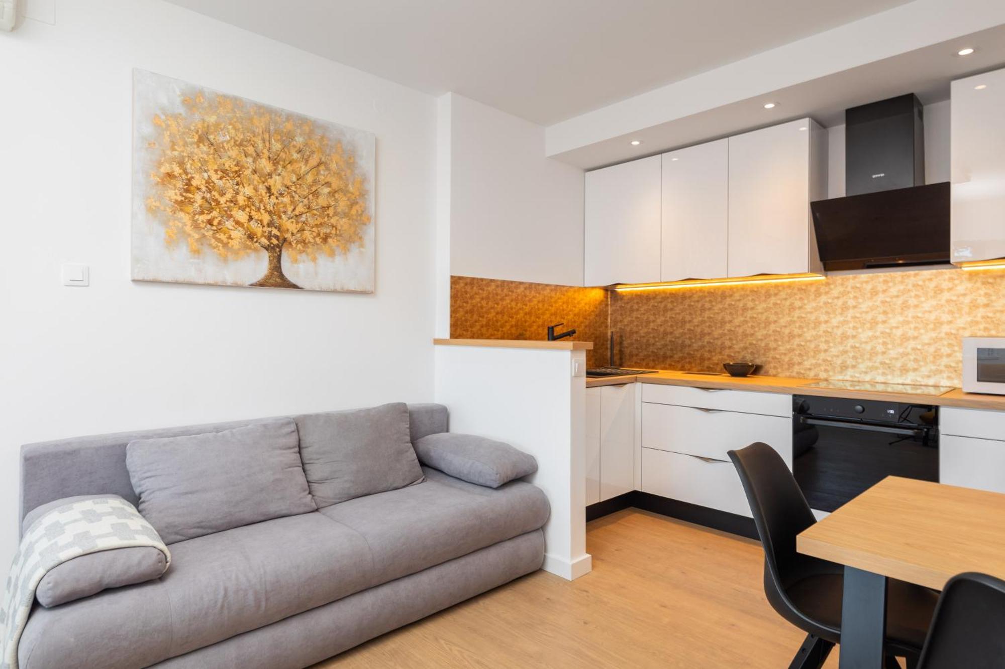 East Side Apartment Оміш Екстер'єр фото
