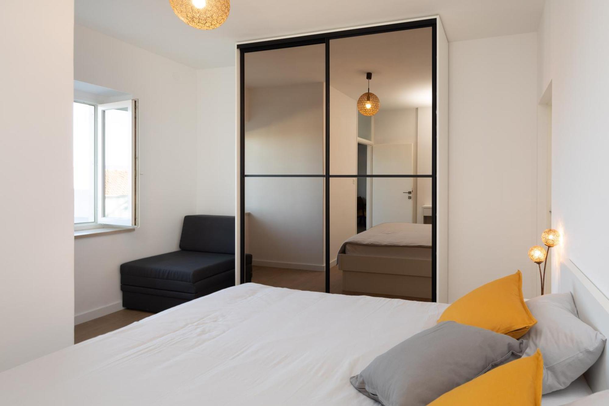 East Side Apartment Оміш Екстер'єр фото