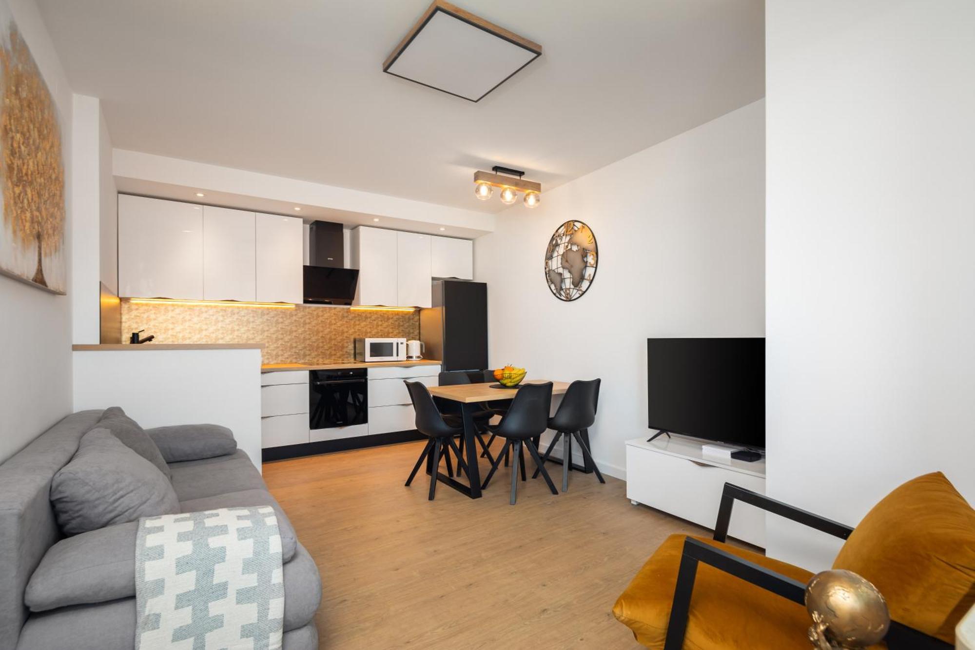 East Side Apartment Оміш Екстер'єр фото